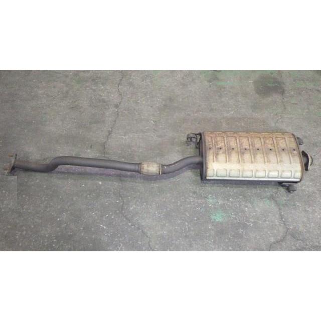 セレナ DBA-CC25 センターマフラー   B0100-CY03A 中古 | セレナ