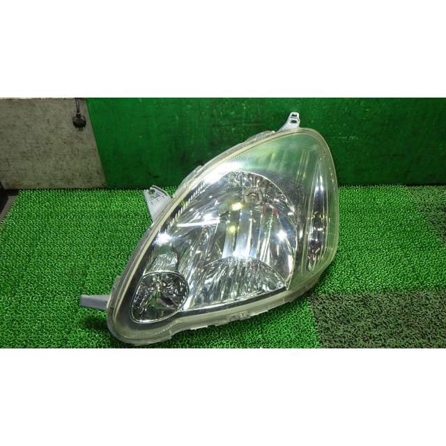 ヴィッツ　ヘッドライト左側　中古 ヴィッツ UA-NCP10 左ヘッドランプ ICHIKO 52-046 81170-52260 中古