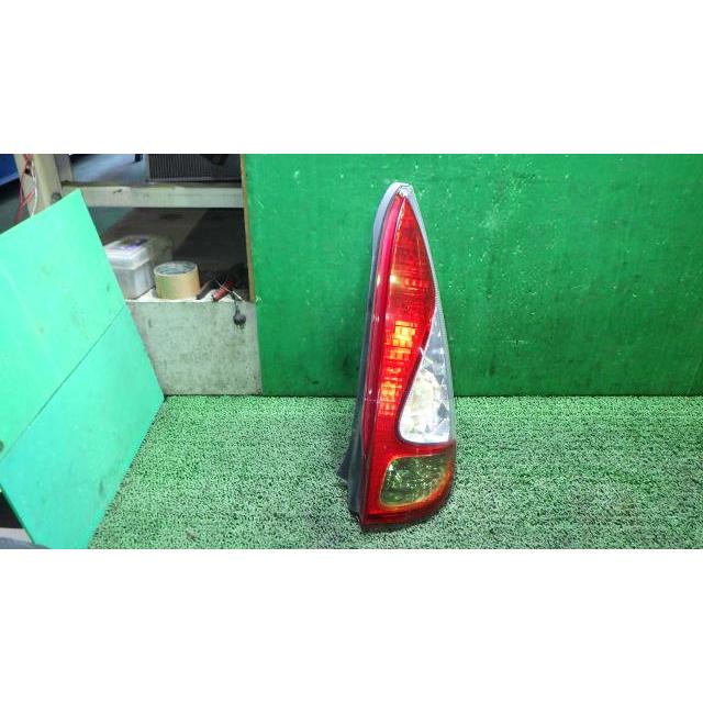 【ワンオフ】ファンカーゴ ncp20 21 25 後期LEDテールライト ワンオフ】ファンカーゴ ncp20 21 25 後期LEDテールライト トヨタ純正