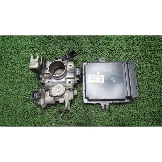 スクラム EBD-DG64V エンジンコンピューター MITSUBISHI 33920-68HB0 