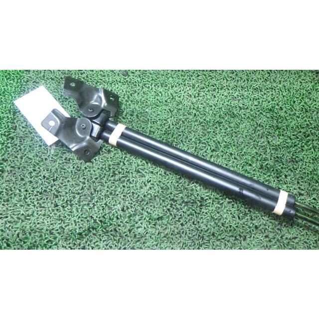 モコ UA-MG21S バックドアダンパー   90450-4A0A0 中古 |  | 01