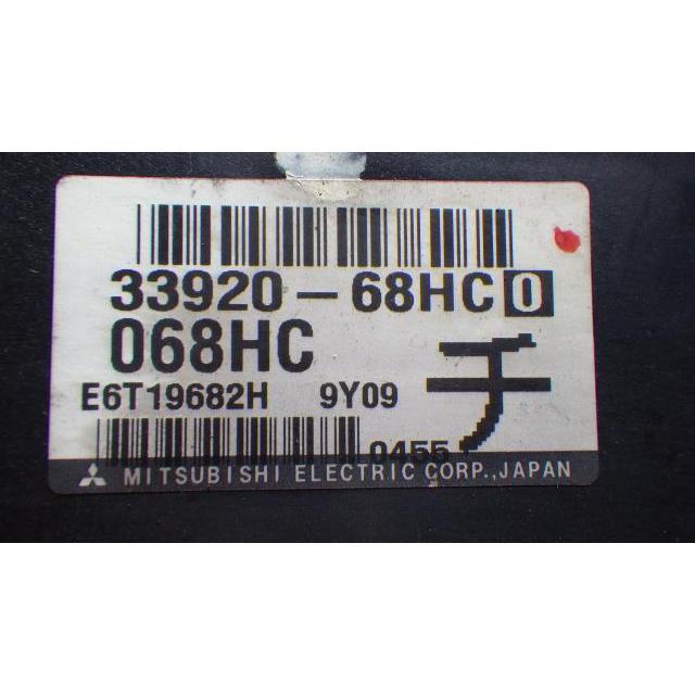 DA64V エンジンコンピュータ　ECU 33920-68HB0 DA64V エンジンコンピュータ ECU 33920-68HB0 エブリイワゴン