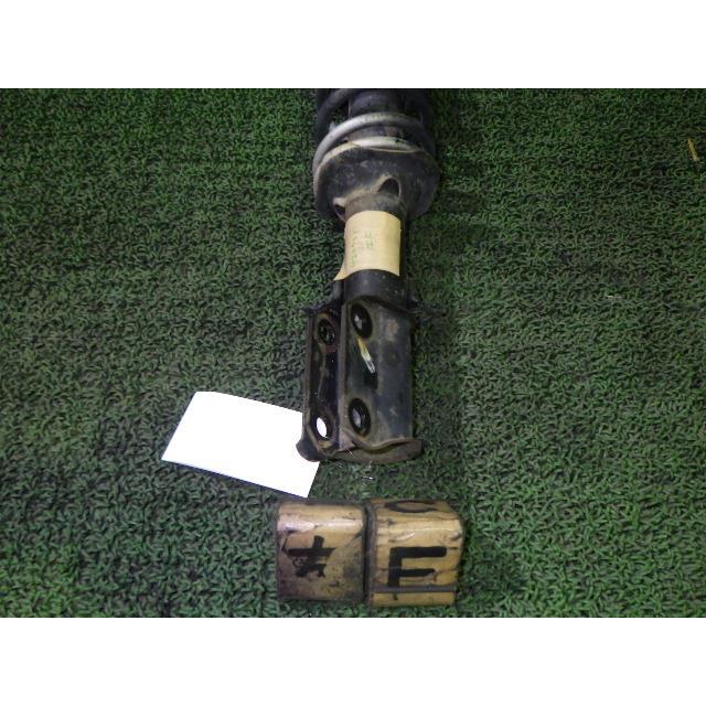 ヴィヴィオ E-KK3 左フロントストラット 605 |  | 02