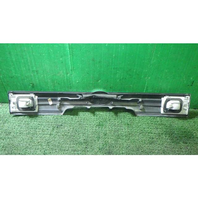 タント DBA-L375S リアフィニッシャーパネル   76802-B2050 中古 | タント | 01