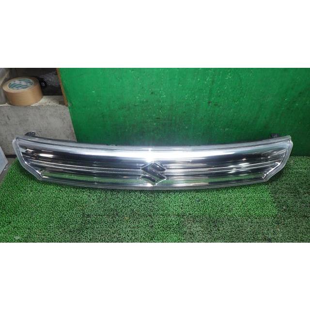 スペーシア DBA-MK32S ラジエータグリル 72110-81M50-0PG 中古 : 株式