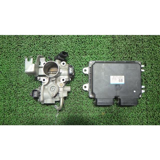 スズキ エブリイ DA64V スロットルボディ エンジンコンピューター