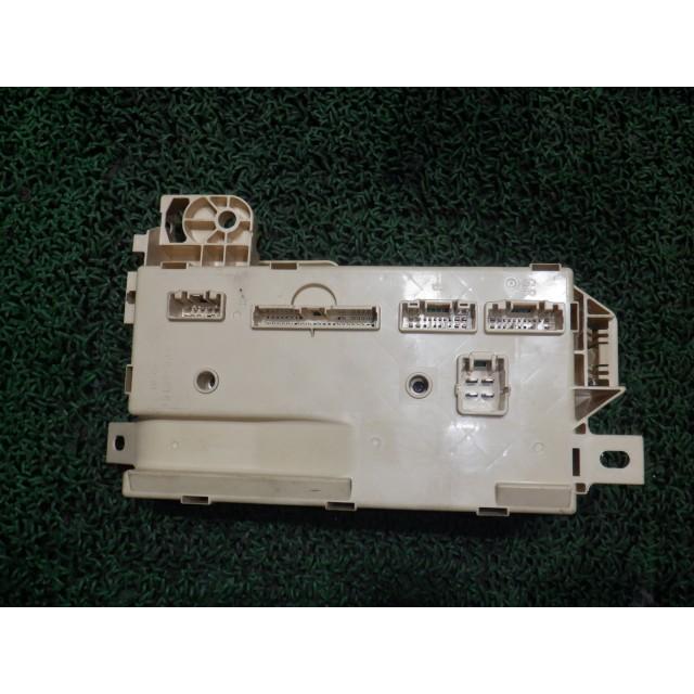 ミライース DBA-LA300S ヒューズボックス   82600-B2370 中古 | ミラ（ダイハツ） | 01