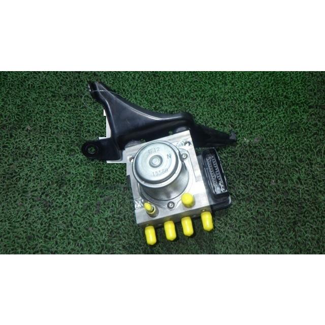 ステップワゴン DBA-RK5 ABSアクチュエーター 57110-SZW-J15 中古