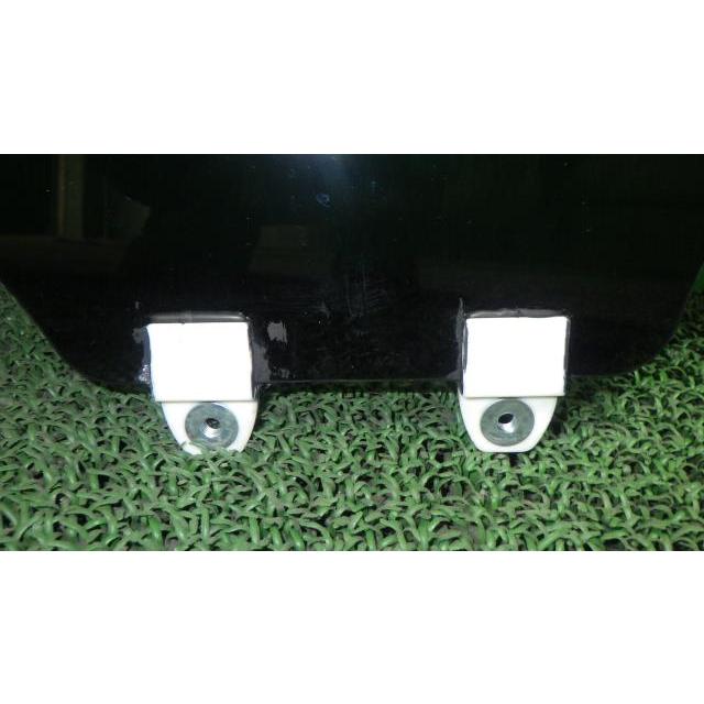 naaaさま N-BOX N−BOX 6BA-JF3 左リアドアガラス 73450-TTA-J02 中古