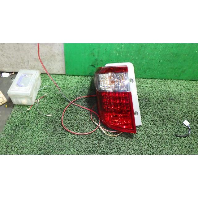 アルファード DBA-ANH20W 左リヤ純正テール 2025年最新】Yahoo!オークション -anh20wテールランプの中古品