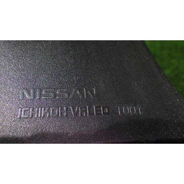 マーチ DBA-K13 左テールランプ K23 イチコ T001 26555-1HM0C 中古 | マーチ | 02