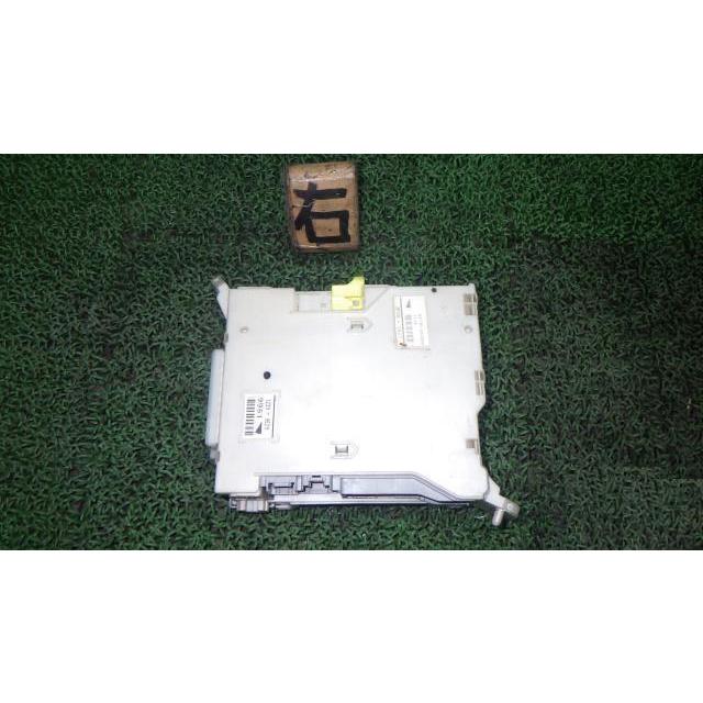 ヴェルファイア DBA-ANH20W ヒューズボックス 82730-58040 中古 : 株式