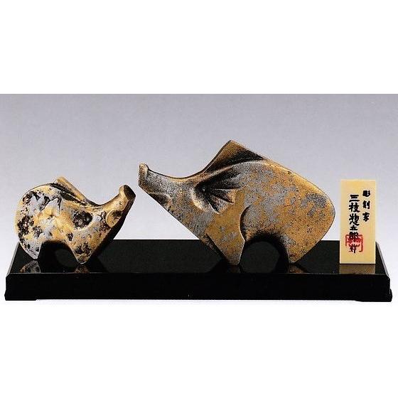 三枝惣太郎 干支【亥】 陶器 木製箱付き 亥年(猪)の置物／温和 三枝惣太郎作品／高岡銅器 干支・亥の置物 : 檜