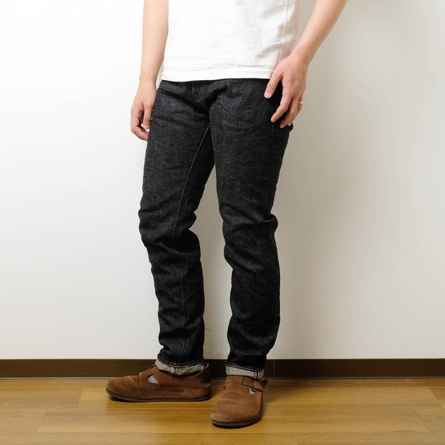 鬼デニム（ONI DENIM） ハイライズ リラックステーパード 17oz