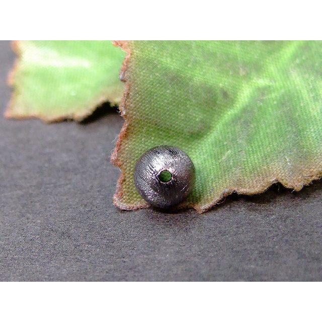 天然石 パワーストーン 30861F 5mm〜6mm 5A 1粒売り ブラック ギベオン