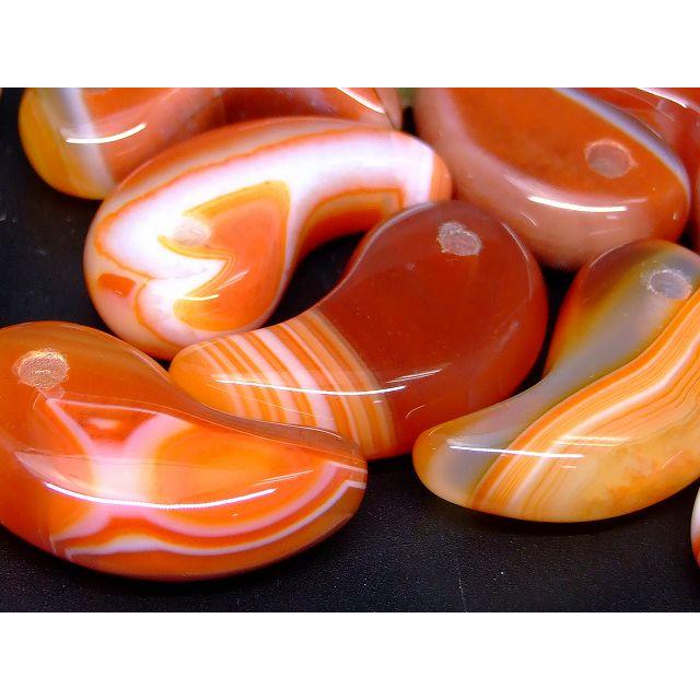 天然石 パワーストーン 66448C 勾玉 縞瑪瑙 3A 31×17mm 1個売り