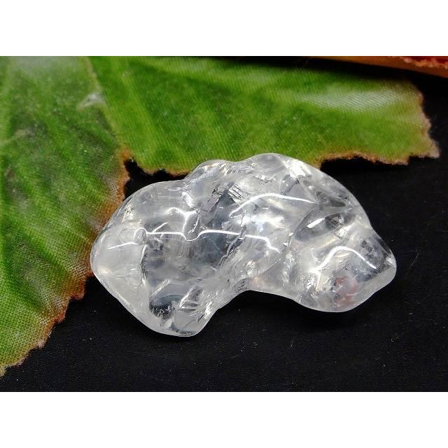 天然石 パワーストーン 66709 虹入り 水晶 原石 穴なし 35mm×15mm 1個 