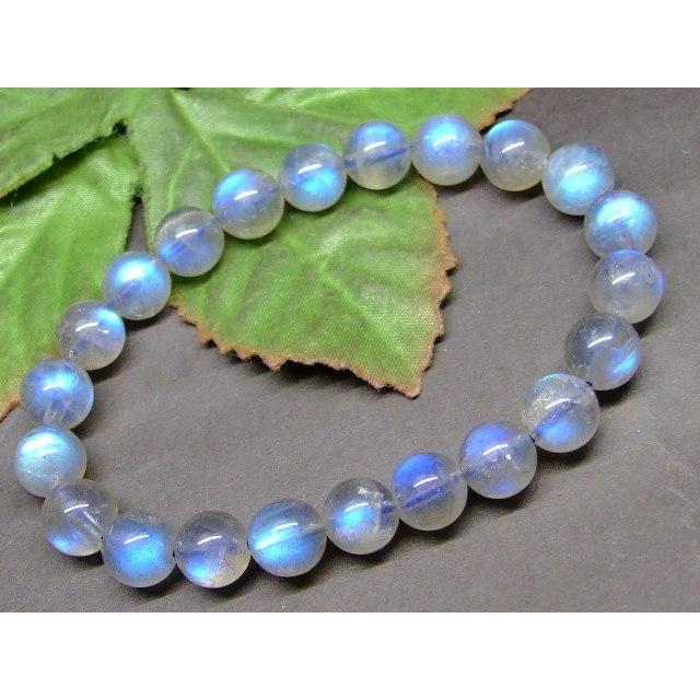 レジン/窓から見る春の景色とシマエナガ　桜　蓄光　オルゴナイトネックレス レジン/窓から見る春の景色とシマエナガ 桜 蓄光 オルゴナイト