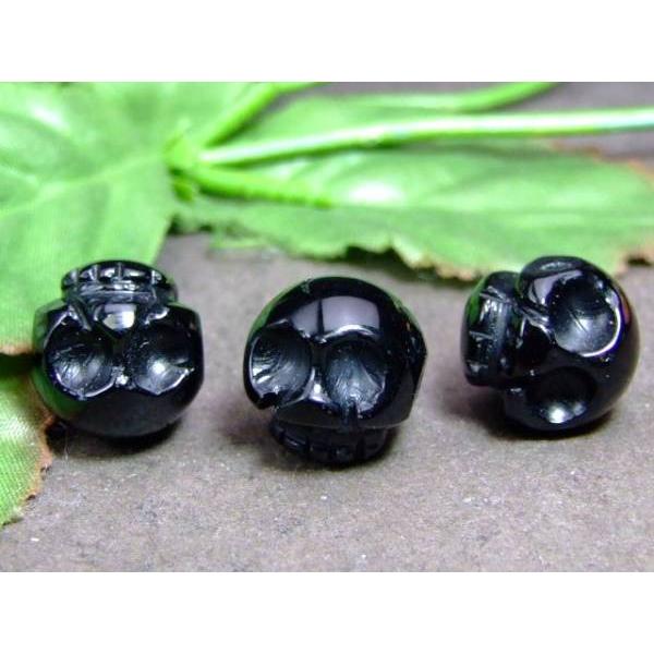 g3-461G 16mm 1粒 手彫 ドクロ 髑髏 オニキス ブラジル産 天然石