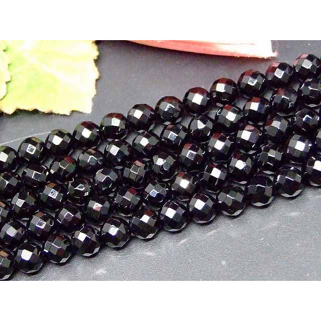 g3-482C 今月の10％OFF ブラックオニキス 6mm 5A 64面カット 1連37cm