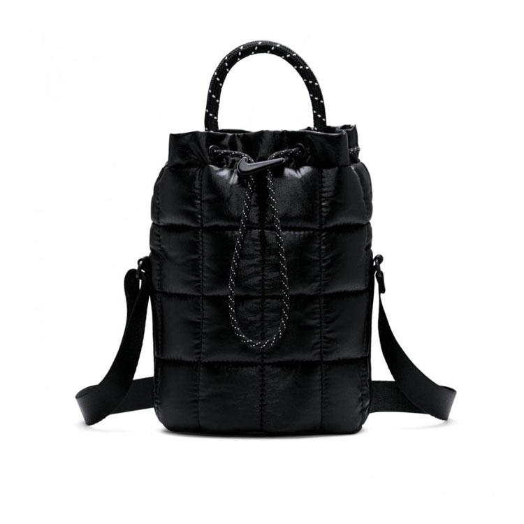 NIKE（ナイキ） トートバッグ パッフル タイニー トート 3L 中綿 