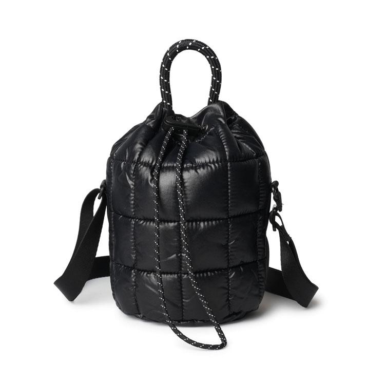 NIKE（ナイキ） トートバッグ パッフル タイニー トート 3L 中綿 