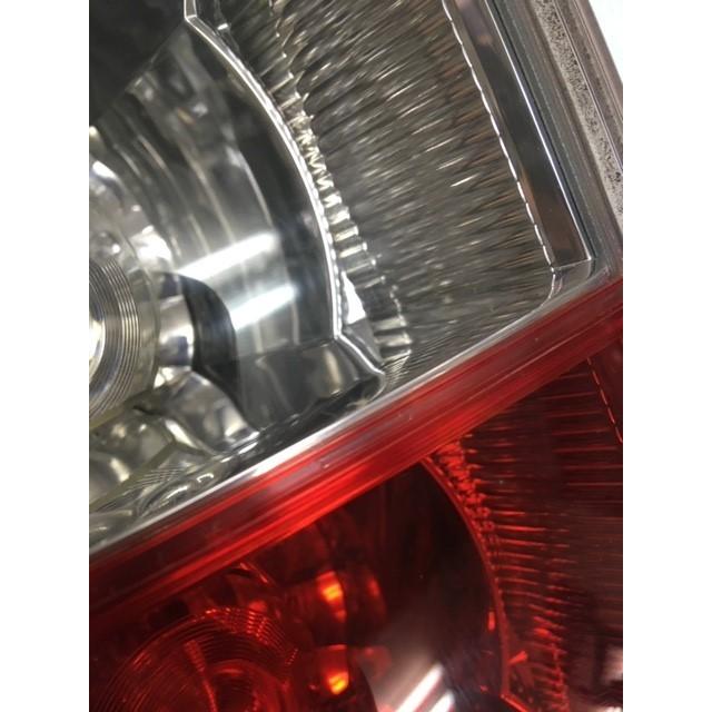 NOAH 【中古品】トヨタ ノア AZR60G テールランプ左 81561-28240