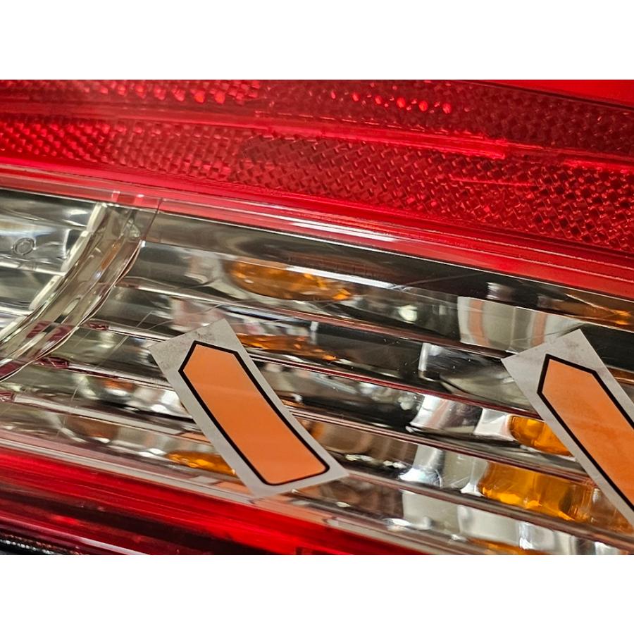 オデッセイ（ODYSSEY） 【中古品】ホンダ純正 RB1 テールランプ 右