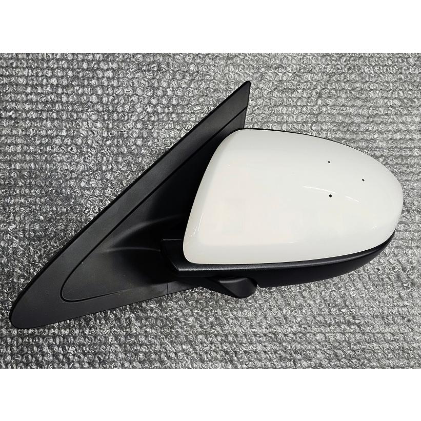 アクセラ 【新古品】マツダ純正 アクセラ教習車 BL6FJ ドアミラー 左