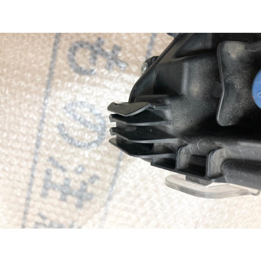 プリウス 【中古品】トヨタ純正 プリウス 50系 フォグランプ右 （運転