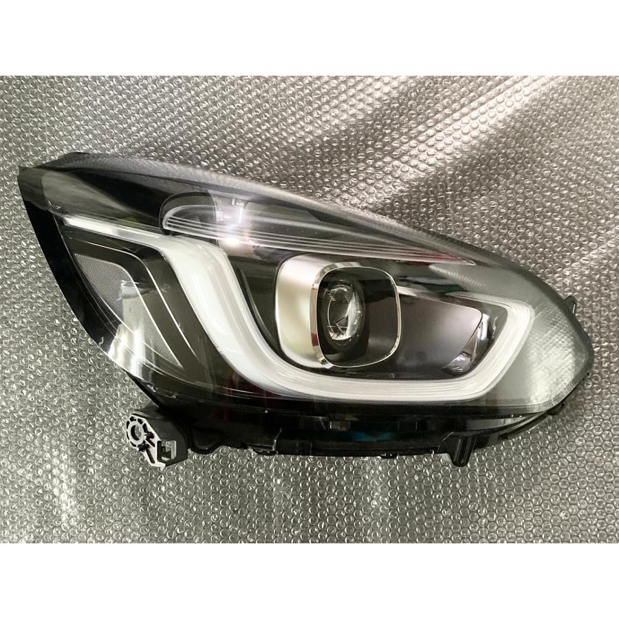 フィット 【中古品】ホンダ純正 フィット GR系 ヘッドライト 右 （運転