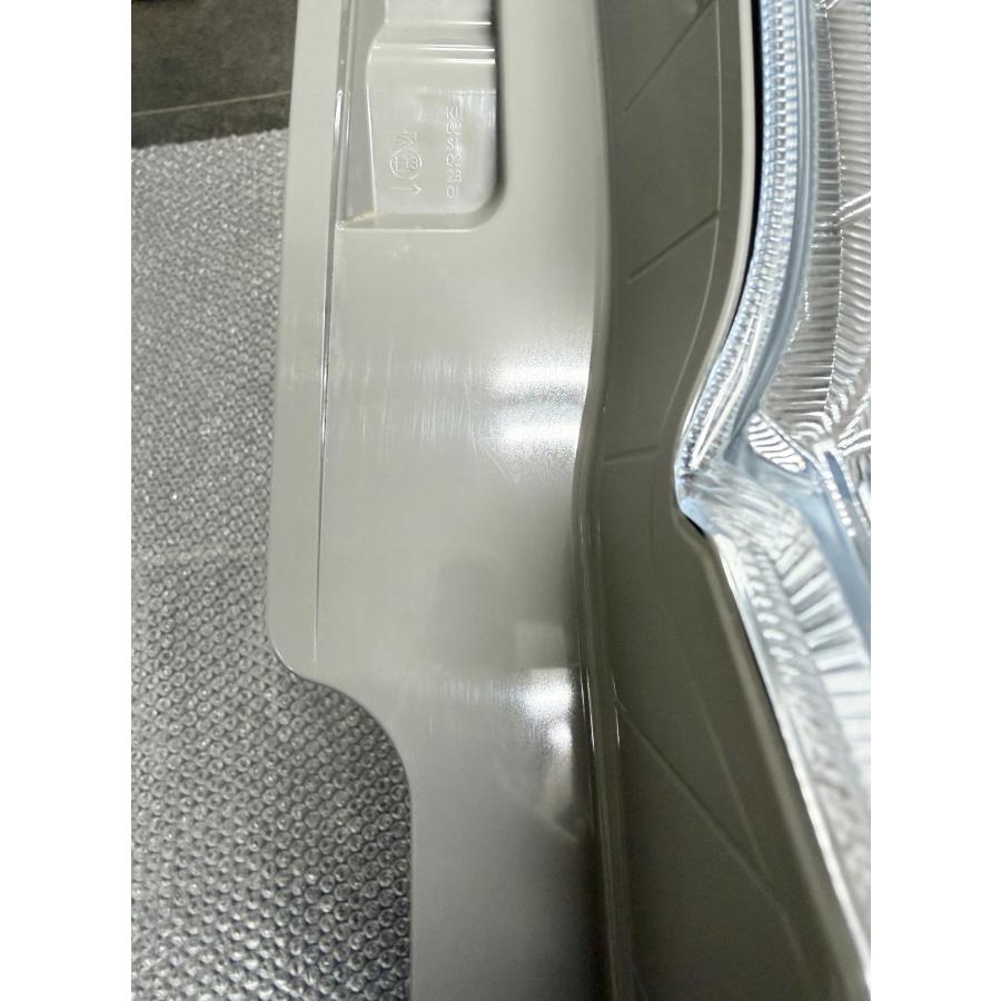 ソリオ 【中古品】スズキ純正 ソリオ MA46S テールランプ右（運転席側