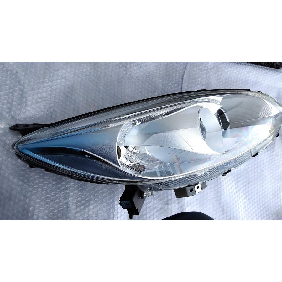 マツダ（Mazda） 【中古品】マツダ純正 プレマシー LWFFW ヘッド