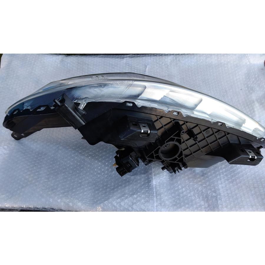マツダ（Mazda） 【中古品】マツダ純正 プレマシー LWFFW ヘッド