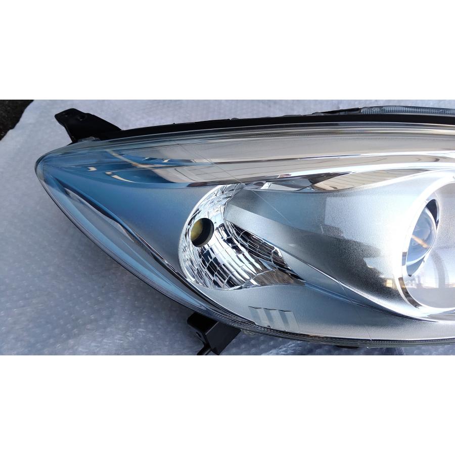 マツダ（Mazda） 【中古品】マツダ純正 プレマシー LWFFW ヘッド