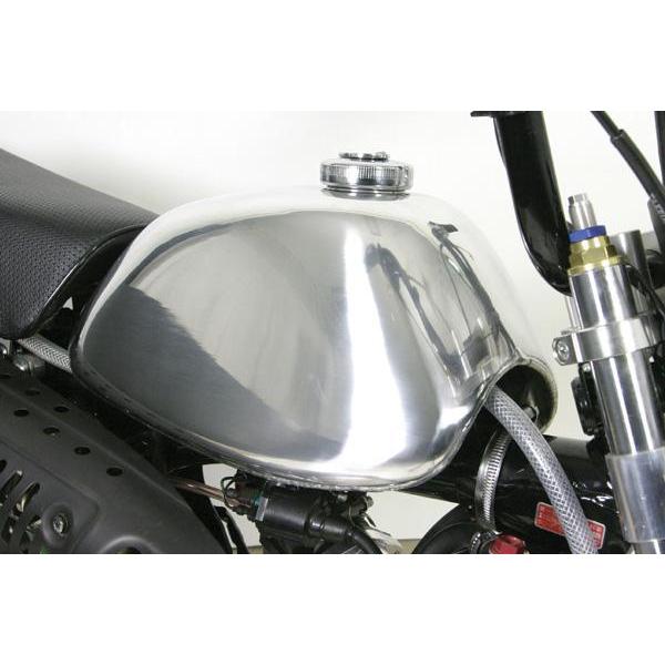 SP武川　アルミフューエルタンク4Lスタイル モンキー　キャブ車 モンキー 09-15-0002 SP武川 4Lスタイルアルミフューエルタンク 6/12V