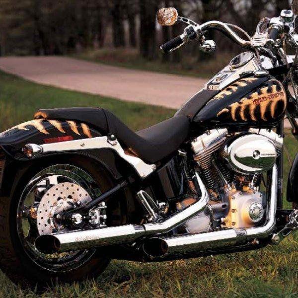 KHROME WERKS マフラー 1801-0148 FLSTC, FXST 1801-0148 クロームワークス Khrome Werks 3インチ スリップオン