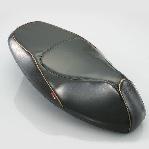 KITACO - 【製造会社棚卸し資産あり】 613-0411310 キタコ プリズムシートカバー パール黒いこと パイピング/ゴールド シグナス X SP店 バイク-外装パーツ-車、バイク、自転車