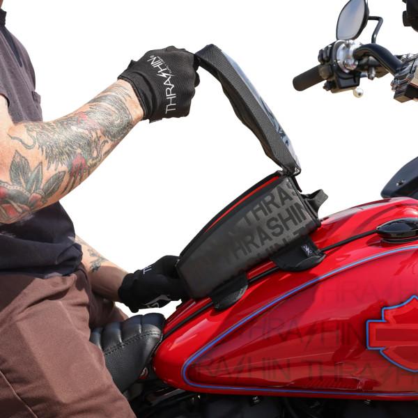 【USA在庫あり】 3502-0750 THRASHIN SUPPLY CO. マグネット式タンクバッグ 3.5L ブラック JP店_3