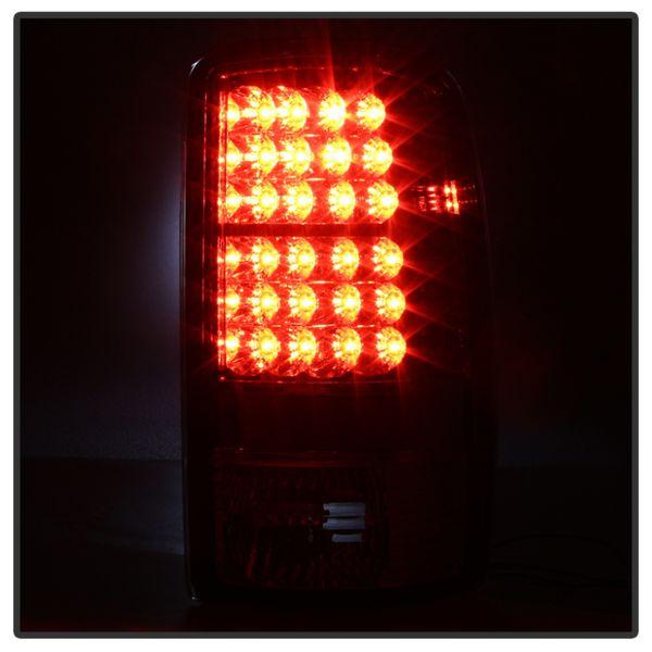 【USA在庫あり】 spy5001535 Spyder シボレー Suburban/Tahoe 1500/2500 00年-06年/GMC Yukon LED テールライト クローム ALT-YD-CD00-LED-C JP店の画像