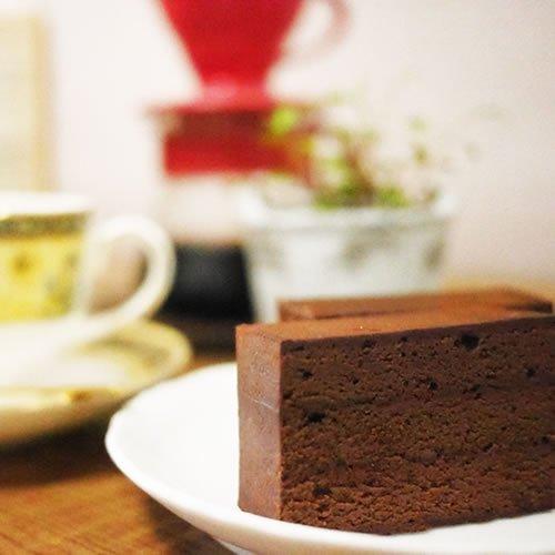 最大 Offクーポン ポイント10倍 濃厚チョコレートケーキ ヒロ大黒と選べるドリップコーヒー8個 ギフトセット 送料無料 自家焙煎 ドリップ コーヒー Materialworldblog Com
