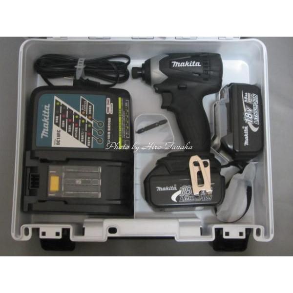 送料無料 マキタ 充電式 インパクトドライバ TD146DX2/TD146DX2B  