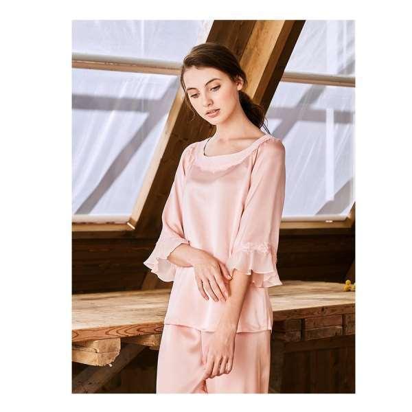 在庫処分 パジャマ 繻子織りシルク生地 パジャマ 結婚祝い バレンタインプレゼント最適 シルク100 パジャマ シルク100 Lkj0i98 部屋着 シルクパジャマ パジャマ レディース パジャマルームウェア 下着 靴下 部屋着 Knowledge21 Com