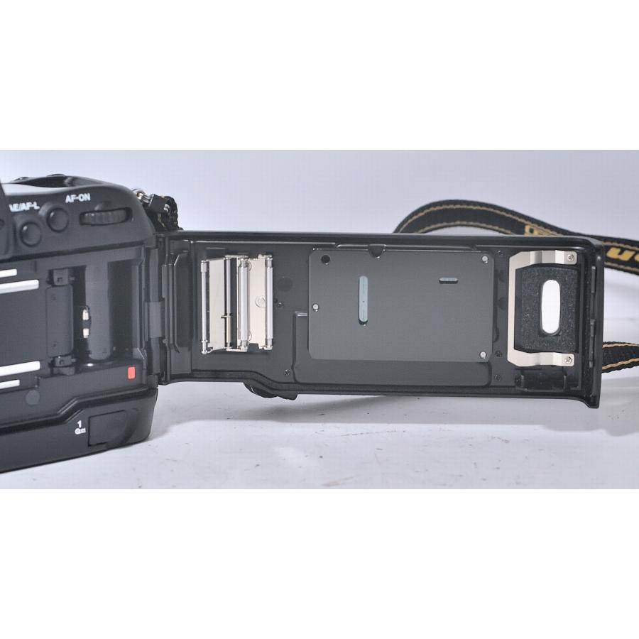 Nikon ニコン F6 BODY ボディ MB40 MULTI POWER BATTERY PACK マルチパワーバッテリーパック 付 HIRO1176ヒロヤヤフー店 通販