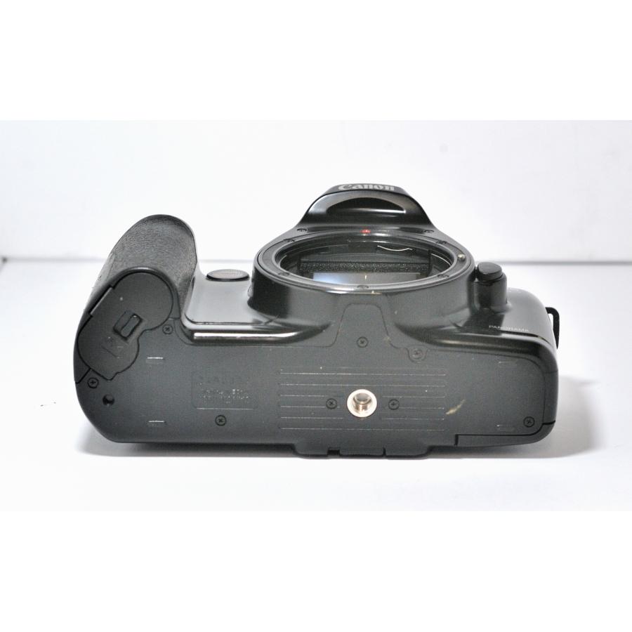 未使用　CANON NEW EOS Kiss ボディ、キヤノン イオス キス キヤノン CANON NEW EOS Kiss ニュー イオス キス BODY ボディ