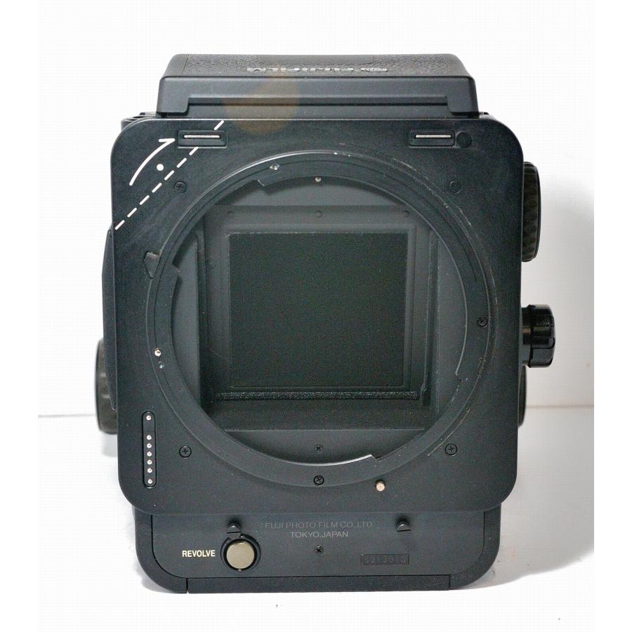 フジフイルム GX680 lll S ボディ フイルムバック付き 一体全体、何しちゃったんだ？（Fujifilm GX680 III Professional