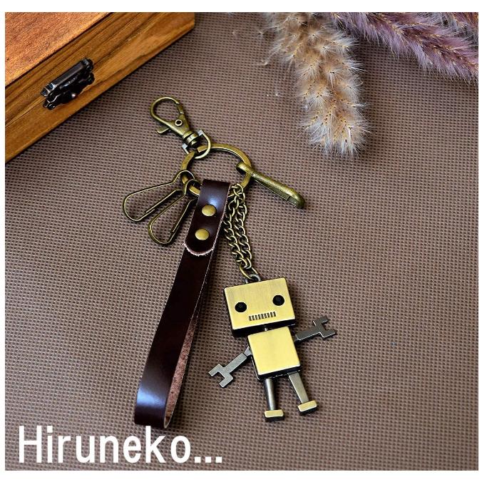 Hiruneko… 存在感！！ブリキのロボ モチーフ ロボットキーホルダー