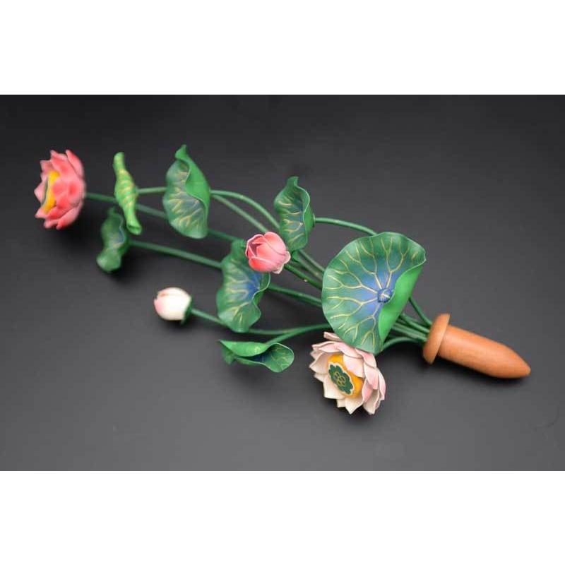 常花 仏具 常花蓮華 8号9本立て 軽合金 極彩色 1対 : 仏壇・位牌