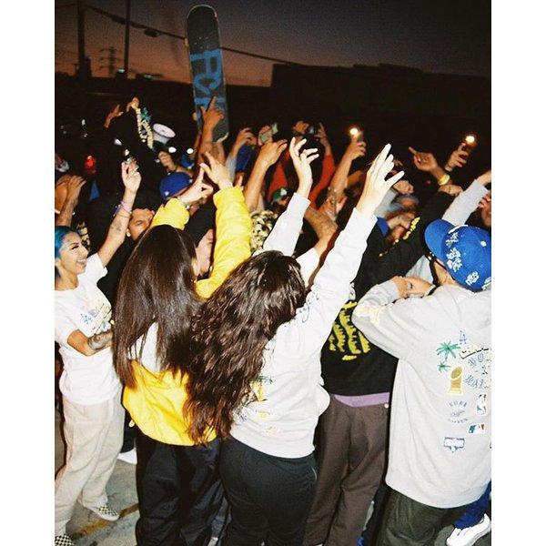 BornxRaised (ボーンアンドレイズド) パーカー CITY OF CHAMPIONS
