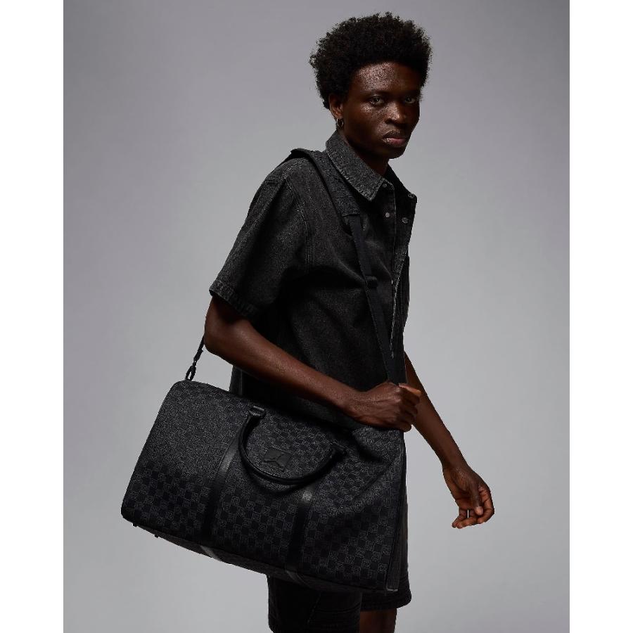 Jordan NIKE ナイキ Monogram Duffle Bag (40L) ジョーダン Jordan NIKE ナイキ Monogram Duffle Bag (40L) ジョーダン